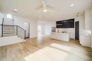 2916 Hawthorne Ave, Dallas, TX 75219 - Photo 1