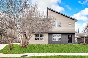 320 W Gambrell St, Fort Worth, TX 76115 - Photo 1