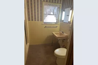 910 Varella, Mexia, TX 76667 - Photo 8