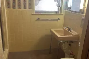 910 Varella, Mexia, TX 76667 - Photo 8