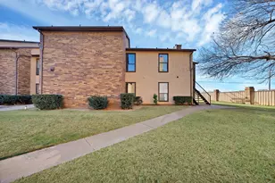 1204 Calico Ln, Arlington, TX 76011 - Photo 6