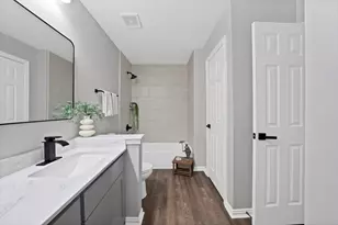 1204 Calico Ln, Arlington, TX 76011 - Photo 14