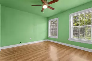 2821 Burchill Rd S, Fort Worth, TX 76105 - Photo 16