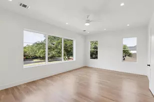 3516 Royal Ln, Dallas, TX 75229 - Photo 24