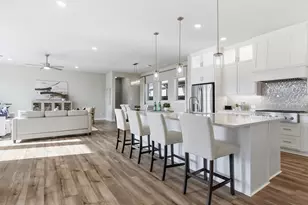 4800 Cypress Thorn Dr, Arlington, TX 76005 - Photo 10