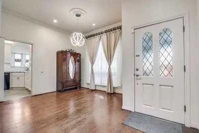 2013 Diamond Oaks Drive, Garland, TX 75044 - Photo 4