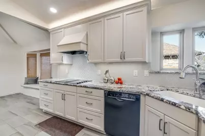 2013 Diamond Oaks Drive, Garland, TX 75044 - Photo 10