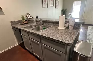 215 Price Ln, Weatherford, TX 76085 - Photo 4