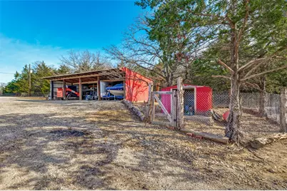 710 County Road 232, Collinsville, TX 76233 - Photo 8