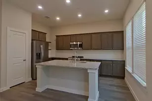 310 Lincoln Cir, Saginaw, TX 76179 - Photo 6