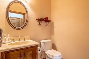 1905 Yucatan Dr, Granbury, TX 76048 - Photo 32