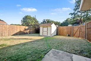1004 Goodwin Dr, Plano, TX 75023 - Photo 22