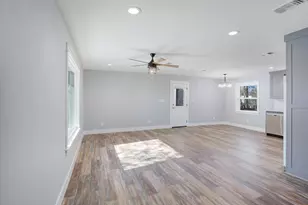 104 W Short St, Leonard, TX 75452 - Photo 6