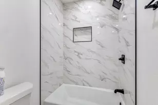 205 Laurel St, Mansfield, TX 76063 - Photo 10