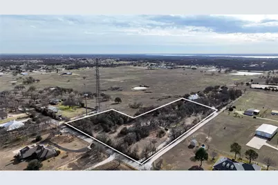 6901 Hawk Road, Flower Mound, TX 75022 - Photo 2