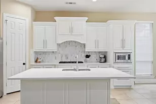 14892 Ireland Ln, Frisco, TX 75035 - Photo 4