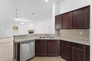 3338 Shining Light Dr, Dallas, TX 75228 - Photo 14