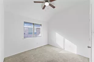 3338 Shining Light Dr, Dallas, TX 75228 - Photo 24