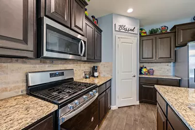 419 Regatta Lane, Azle, TX 76020 - Photo 12