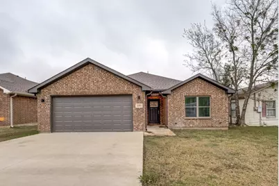 2205 N Hickory, Sherman, TX 75092 - Photo 1