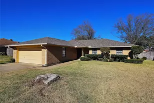 1103 La Villeta St, Mexia, TX 76667 - Photo 1