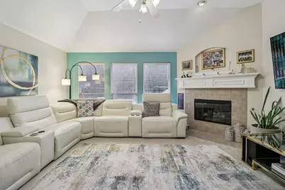 7038 Panavision Trail, Dallas, TX 75249 - Photo 4