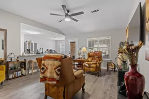 2409 W Walker St, Denison, TX 75020 - Photo 10