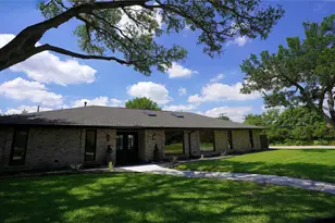 4004 Cedar Bayou Dr, Dallas, TX 75244 - Photo 2