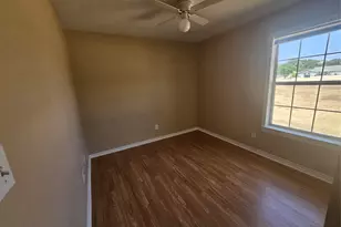 1605 Stuart Rd, Denton, TX 76209 - Photo 10