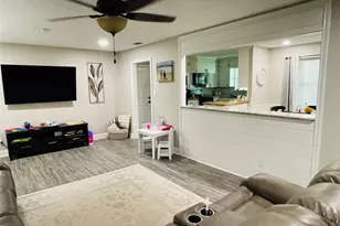 1360 N Charlotte Ave, Stephenville, TX 76401 - Photo 4