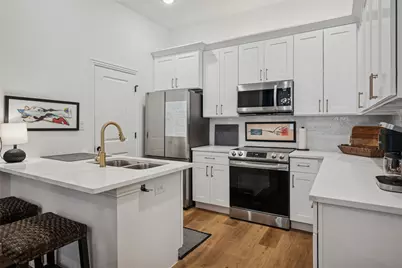 1400 E Road To Six Flags Street #810, Arlington, TX 76011 - Photo 10