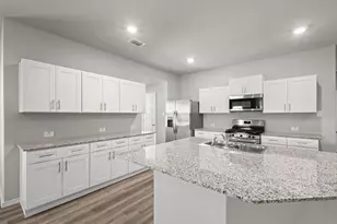 16425 Rosella Ln, Fort Worth, TX 76247 - Photo 6