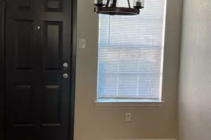 101 Wildwood Ct, Grapevine, TX 76051 - Photo 6