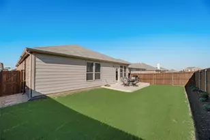 2340 Parda Alpina Ln, Fort Worth, TX 76131 - Photo 16