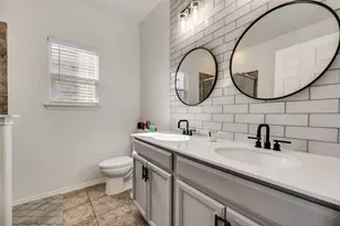 2340 Parda Alpina Ln, Fort Worth, TX 76131 - Photo 10