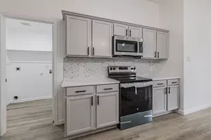 1505 Kittyhawk Dr, Little Elm, TX 75068 - Photo 16