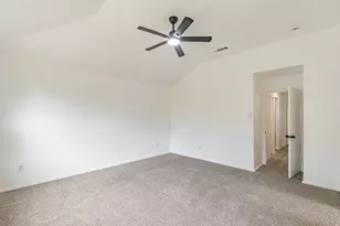 1505 Kittyhawk Dr, Little Elm, TX 75068 - Photo 32