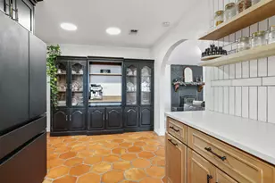 2467 County Rd 1220, Lake Creek, TX 75450 - Photo 8