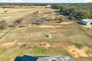 1081 Co Rd 3591, Paradise, TX 76073 - Photo 40