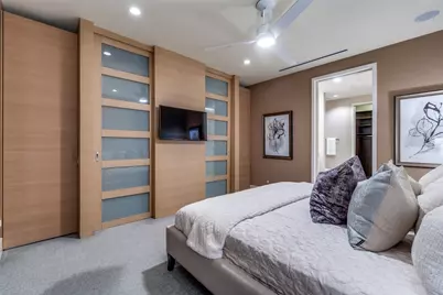 2408 Victory Park Lane #1031, Dallas, TX 75219 - Photo 18