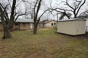 521 Pershing Dr, Denton, TX 76209 - Photo 4