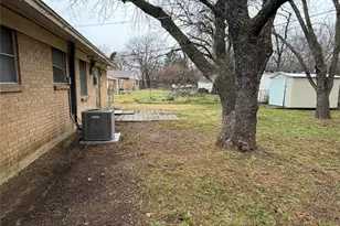 521 Pershing Dr, Denton, TX 76209 - Photo 6