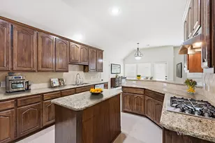 870 White River Dr, Prosper, TX 75078 - Photo 8