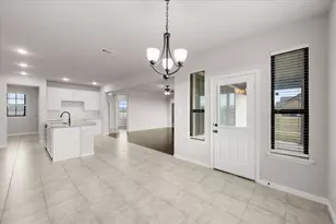 2020 Pebblegate Dr, Weatherford, TX 76085 - Photo 10