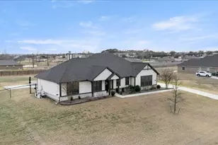 2020 Pebblegate Dr, Weatherford, TX 76085 - Photo 36