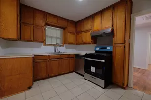 2104 Kings Ave, Haltom City, TX 76117 - Photo 12