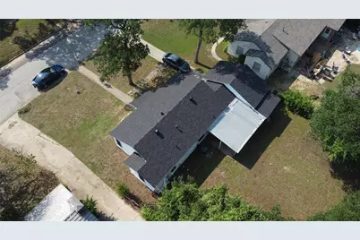 2104 Kings Avenue, Haltom City, TX 76117 - Photo 4