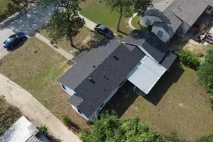 2104 Kings Ave, Haltom City, TX 76117 - Photo 4