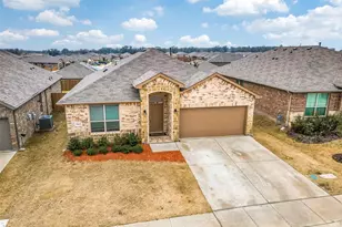 1225 Bosque Ln, Weatherford, TX 76087 - Photo 2