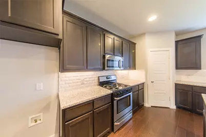 1200 Pigeon Hawk Drive, Little Elm, TX 75068 - Photo 10